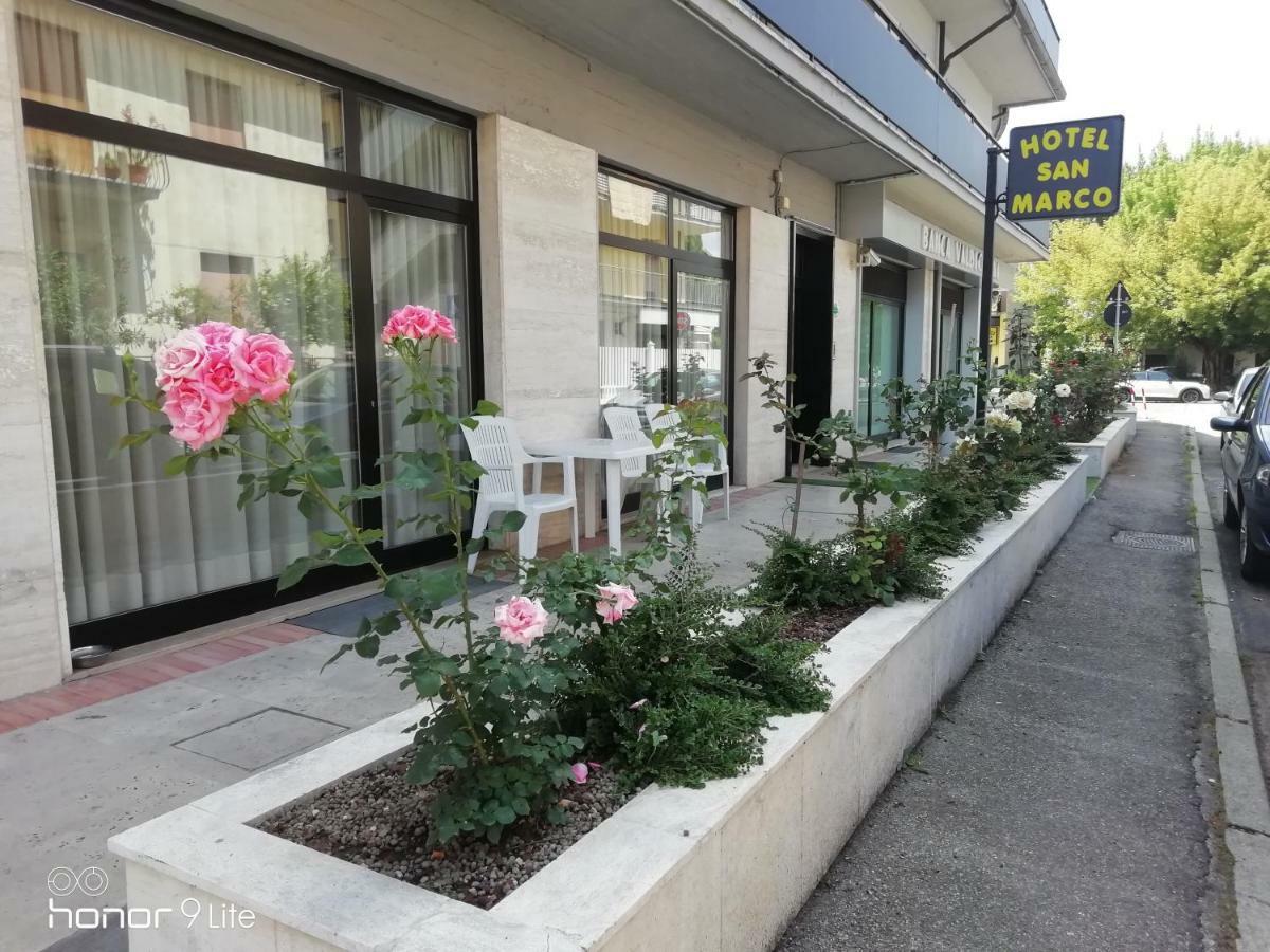 Hotel San Marco Arezzo Zewnętrze zdjęcie